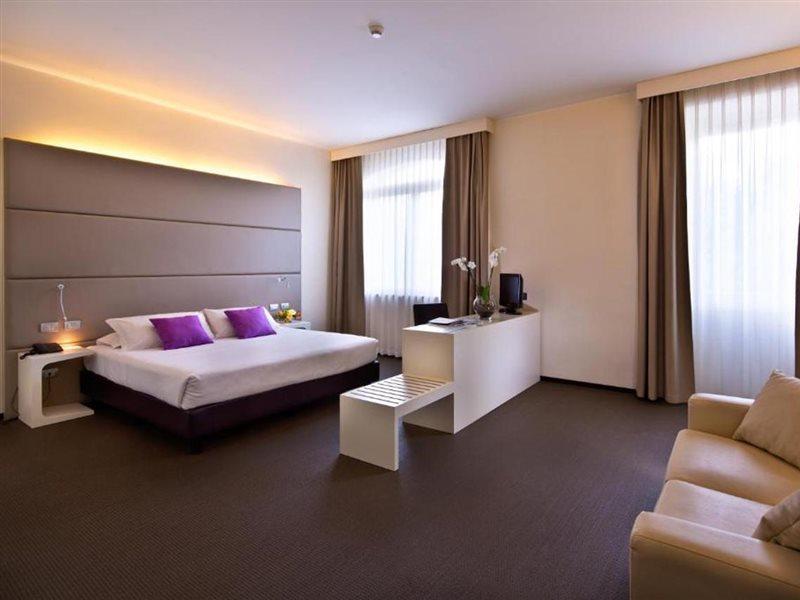 Th Assisi - Hotel Cenacolo Eksteriør bilde