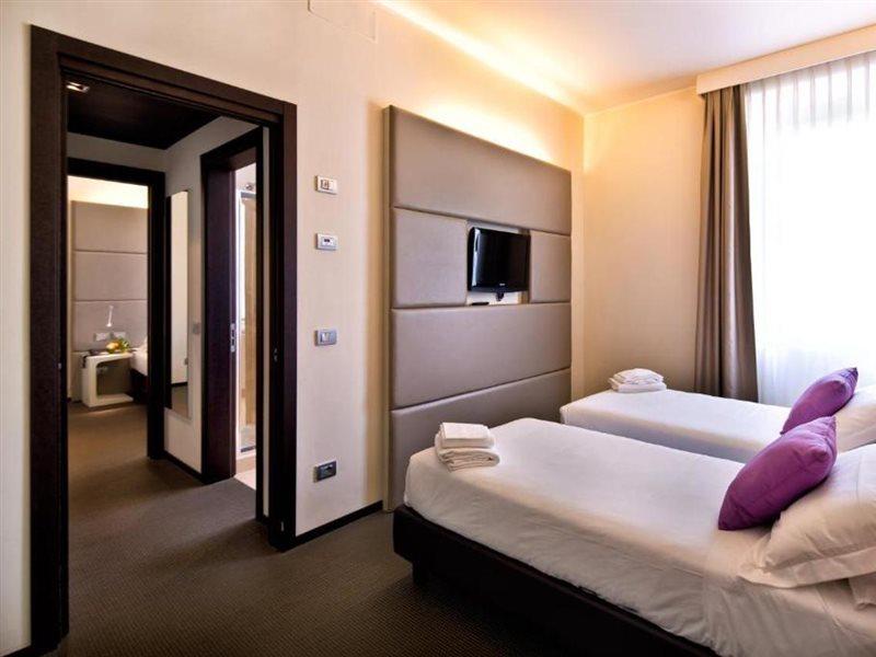 Th Assisi - Hotel Cenacolo Eksteriør bilde