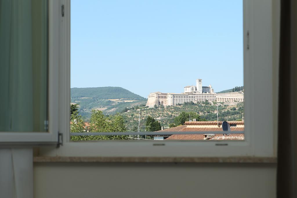 Th Assisi - Hotel Cenacolo Eksteriør bilde