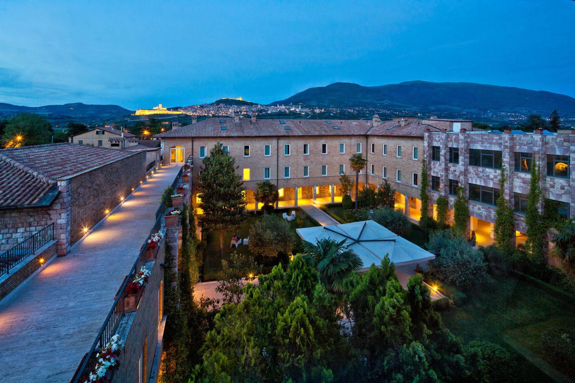 Th Assisi - Hotel Cenacolo Eksteriør bilde