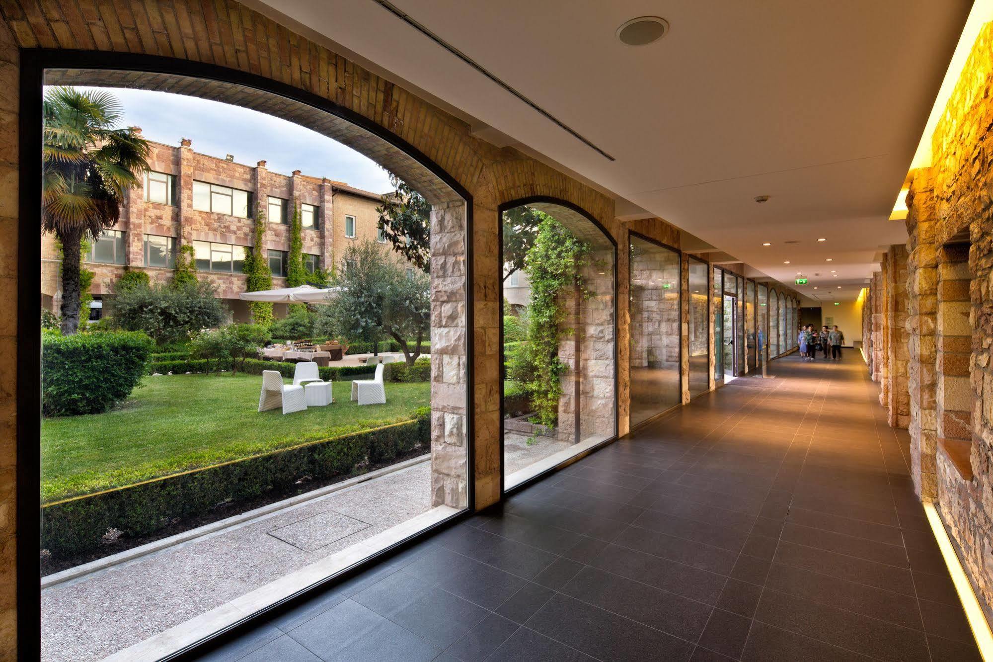 Th Assisi - Hotel Cenacolo Eksteriør bilde