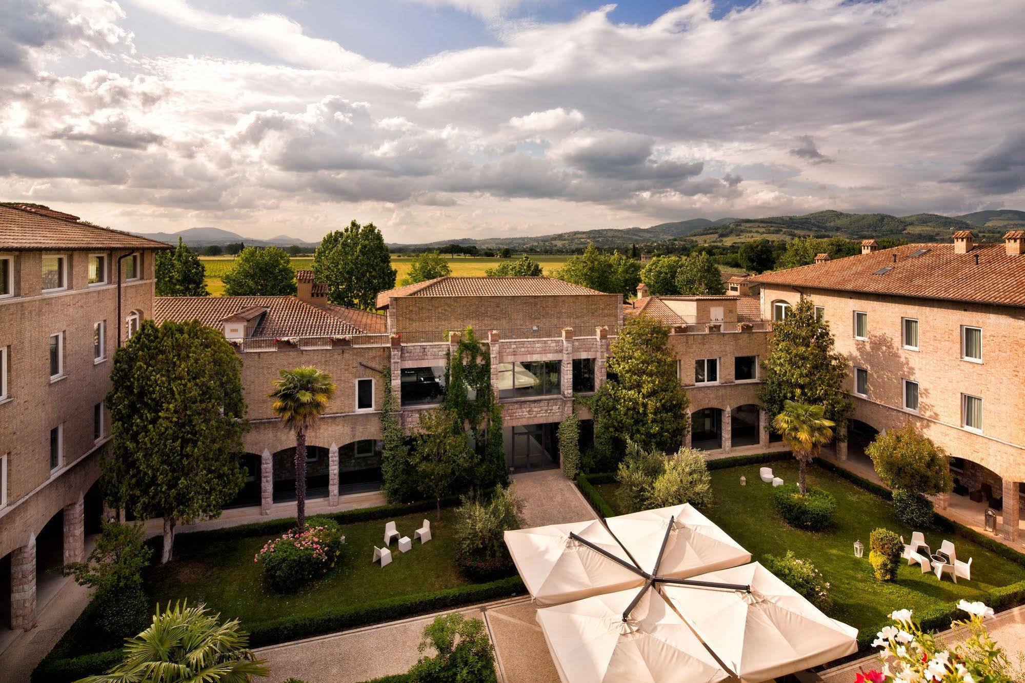 Th Assisi - Hotel Cenacolo Eksteriør bilde